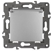 Розетка с заземлением без рамки Эра Elegance 1-м. крышка шторки алюминий картинка